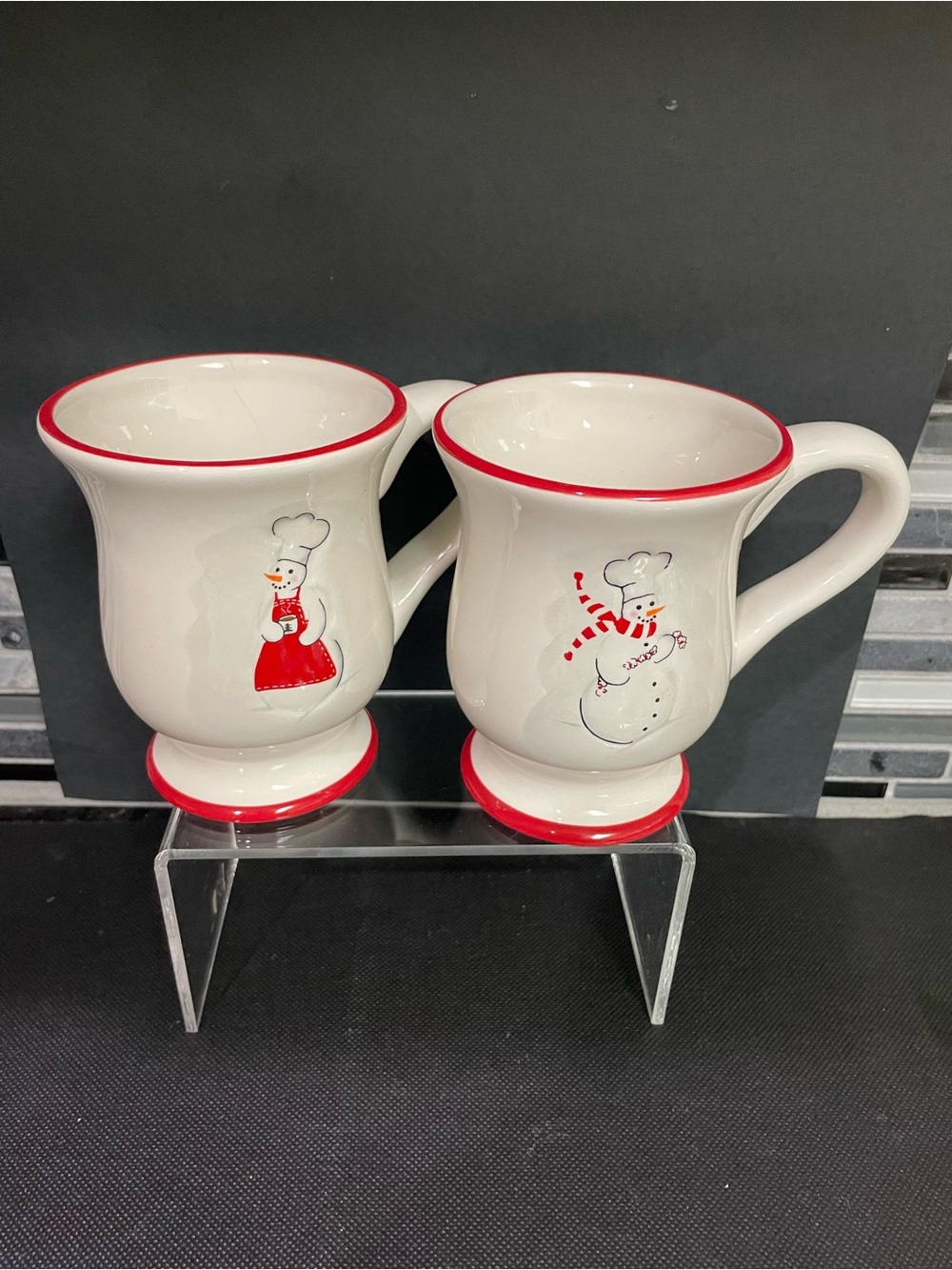 Set of 2 Williams-Sonoma snow chief snowman mugs